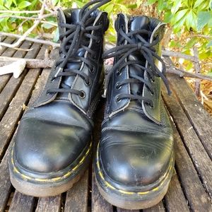 Vintage made in England Doc Martens